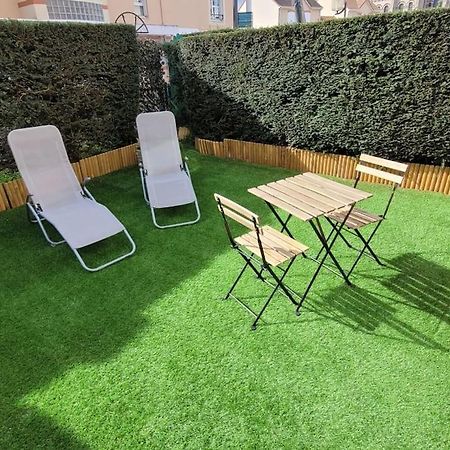 Appartement Avec Jardinet Le Petit-Quevilly Esterno foto